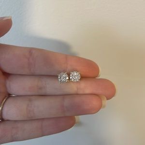 Beautiful Gold Diamond Stud Post Earrings